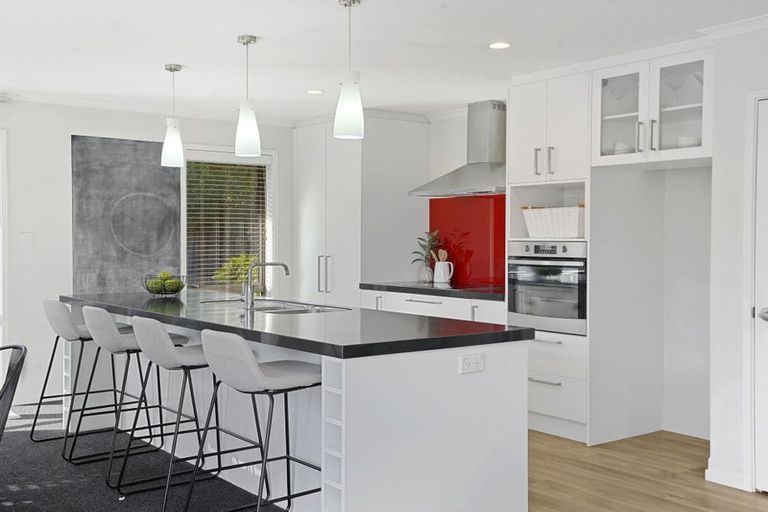 Photo of property in 34 Puhara Avenue, Parklands, Christchurch, 8083