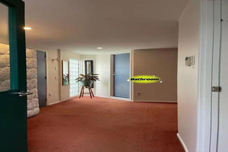 Photo of property in 5 Currey Crescent, Milford, Auckland, 0620