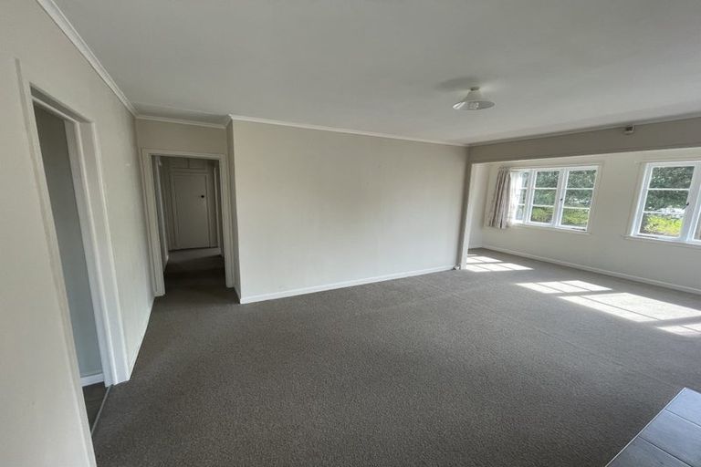 Photo of property in 36 Channel View Road, Campbells Bay, Auckland, 0630