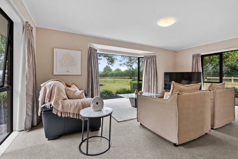 Photo of property in 419 Clevedon-takanini Road, Clevedon, 2582