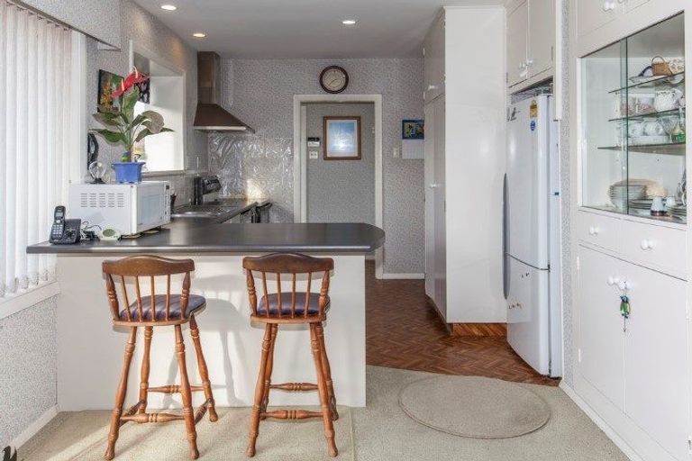 Photo of property in 17 Halliwell Avenue, Papanui, Christchurch, 8052