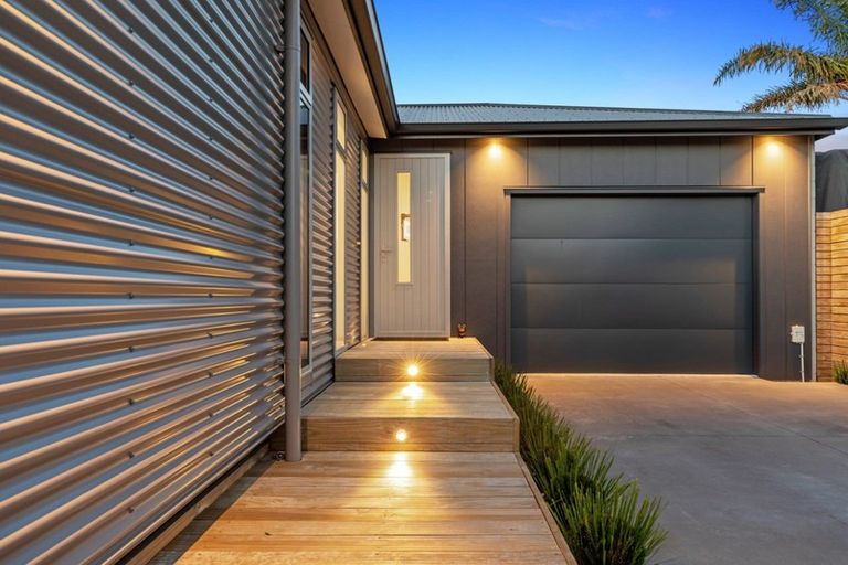 Photo of property in 61a Campbell Road, Mount Maunganui, 3116