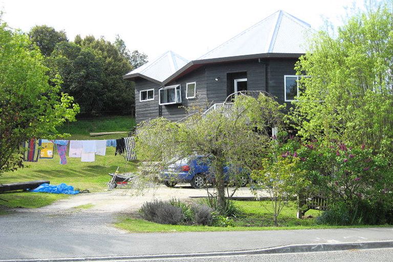 Photo of property in 2 Higgs Road, Mapua, 7005