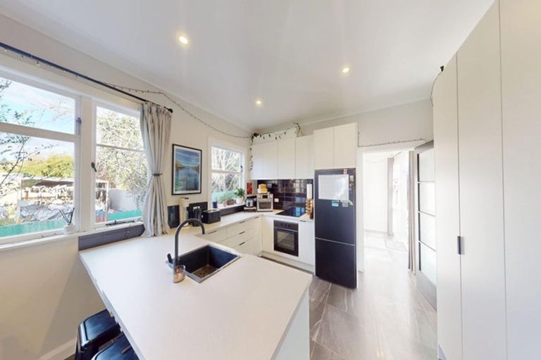 Photo of property in 3 Roberts Avenue, Aramoho, Whanganui, 4500