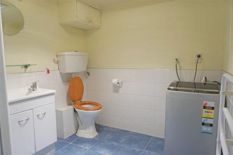 Photo of property in 30 Halver Road, Hillpark, Auckland, 2102