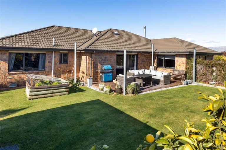 Photo of property in 12 River Terrace, Renwick, 7204