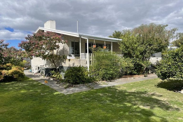 Photo of property in 59 Reynolds Road, Havelock North, 4130