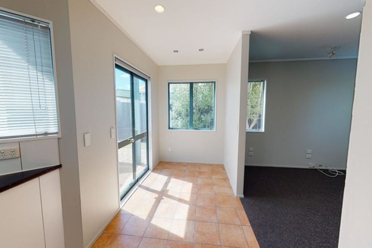 Photo of property in 5 Moray Place, Durie Hill, Whanganui, 4500