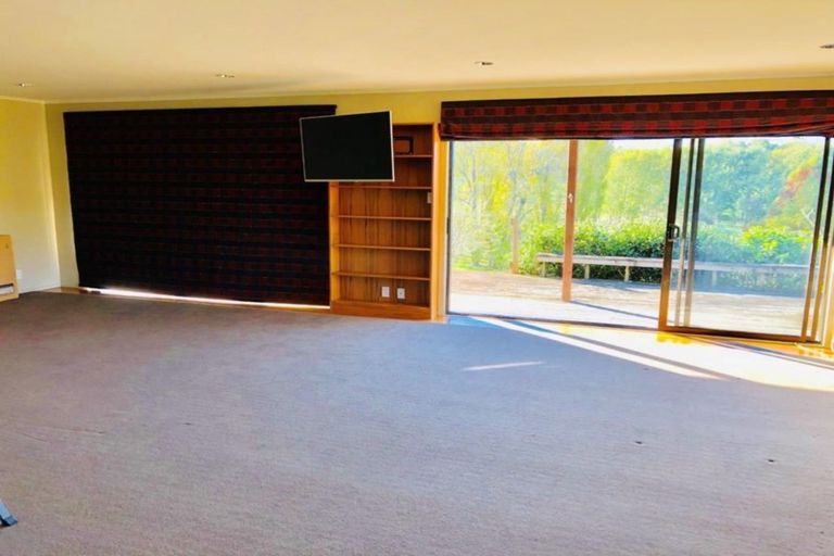 Photo of property in 72 Jeffs Road, Dairy Flat, Albany, 0794