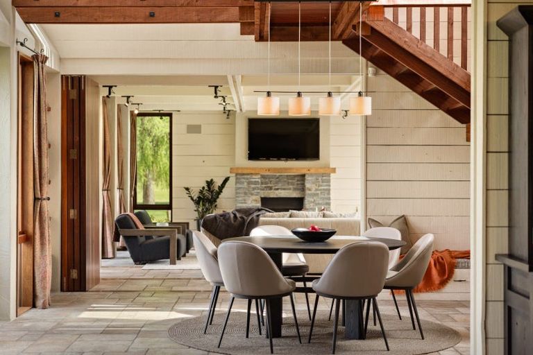 Photo of property in Millbrook Resort, 1 Malaghans Ridge, Arrowtown, 9371