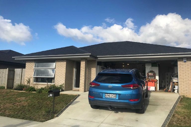 Photo of property in 17 Perla Road, Pukekohe, 2120