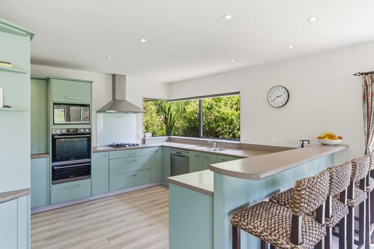 Photo of property in 84 Derham Road, Te Horo, Otaki, 5581