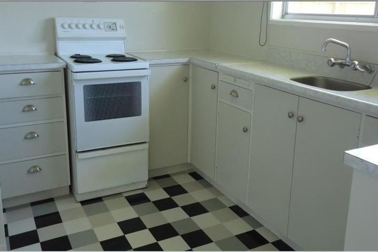 Photo of property in 11a Alfred Street, Fairfield, Hamilton, 3214