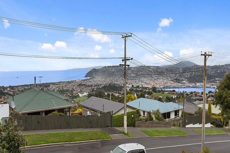 Photo of property in 27 Mckerrow Street, Shiel Hill, Dunedin, 9013