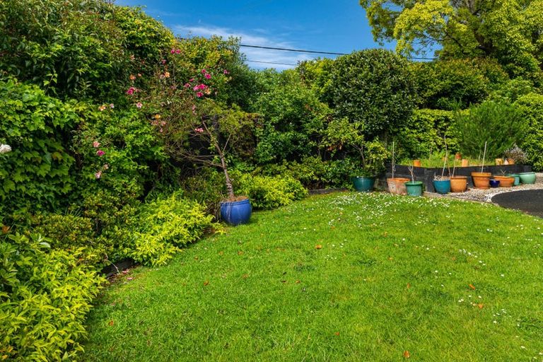 Photo of property in 2/35 Channel View Road, Campbells Bay, Auckland, 0630