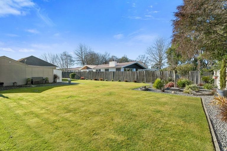 Photo of property in 25 Barnes Road, Redwood, Christchurch, 8051