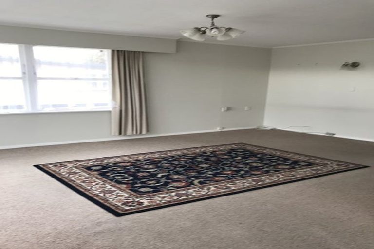 Photo of property in 4 Royal Place, Levin, 5510