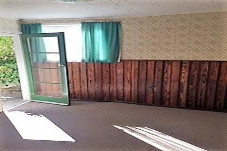Photo of property in 22 Tweed Road, Papakowhai, Porirua, 5024
