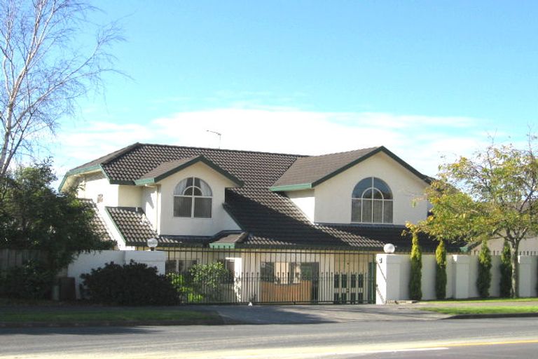 Photo of property in 214 Whitford Road, Shamrock Park, Auckland, 2016
