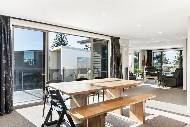 Photo of property in 11 Commodores Close, Coastlands, Whakatane, 3120