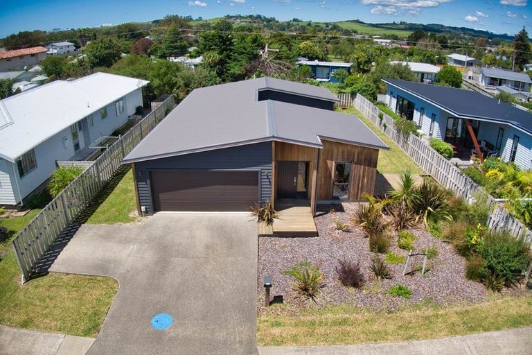 Photo of property in 27 Longview Street, Mangawhai, 0505