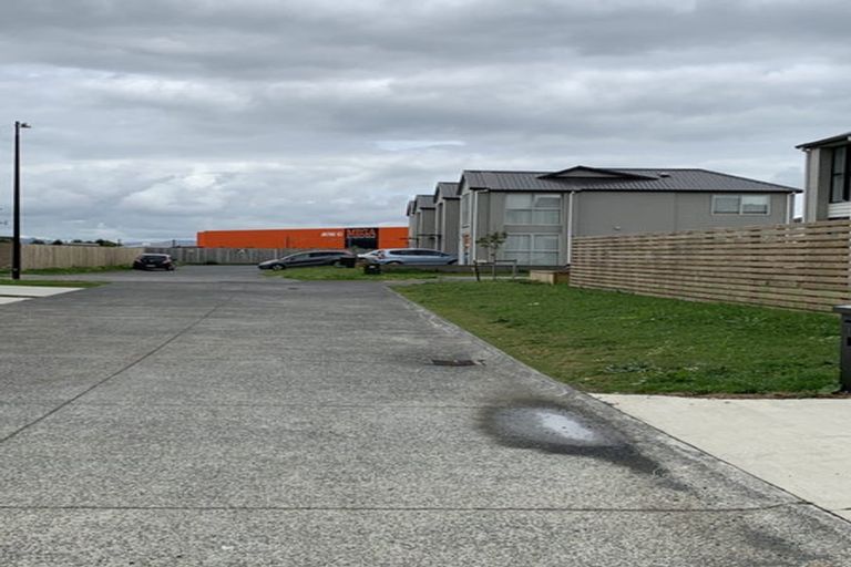 Photo of property in 17 Kapia Drive, Takanini, 2112