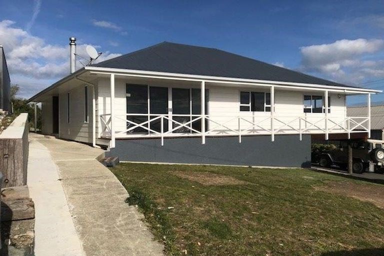 Photo of property in 12 Stanley Crescent, Beachville, Nelson, 7010