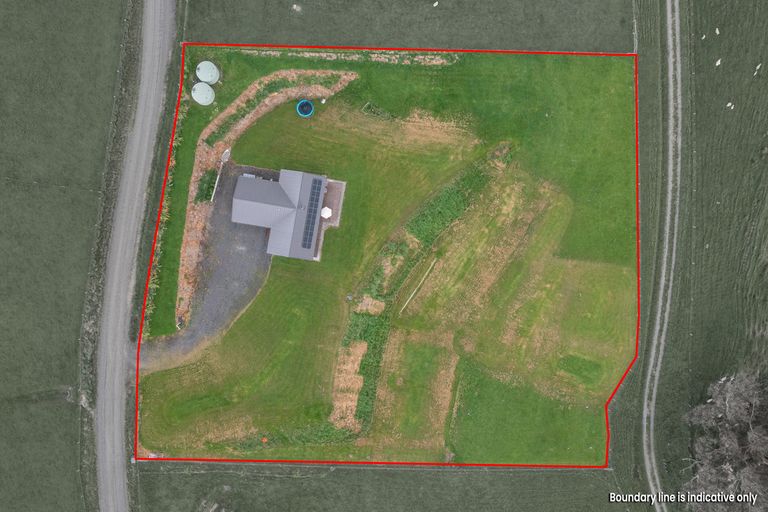 Photo of property in 247 Baker Road, Berwick Forest, Outram, 9073