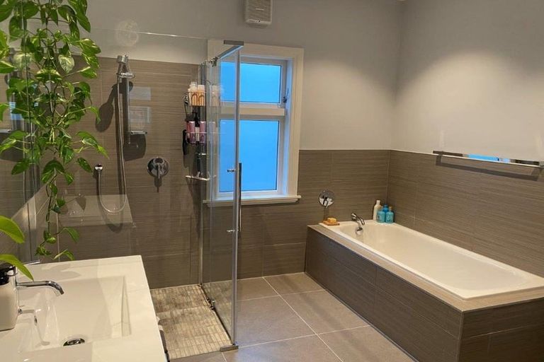 Photo of property in 32 Ava Street, Petone, Lower Hutt, 5012