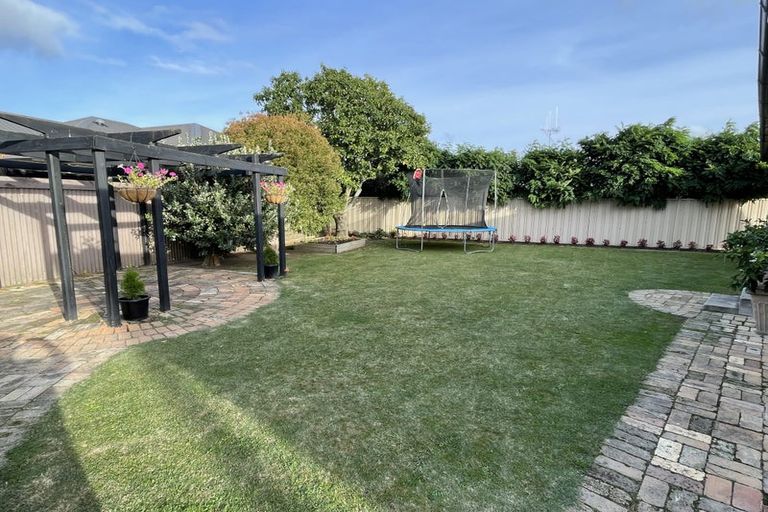 Photo of property in 105 Williams Street, Cambridge, 3434