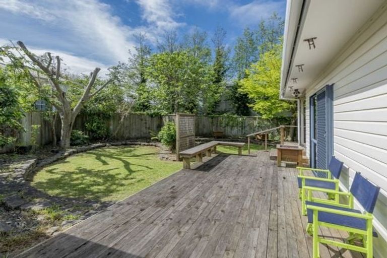 Photo of property in 18a Mckenzie Street, Levin, 5510