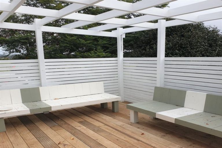 Photo of property in 15 View Road, Waiuku, 2123