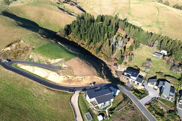 Photo of property in 8 Carnea Heights, Mosgiel, 9024