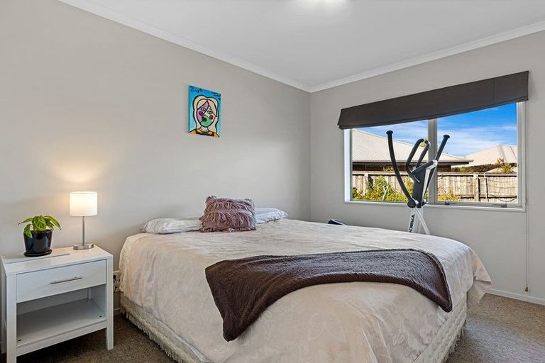 Photo of property in 11 Berkeley Close, Rangiora, 7400