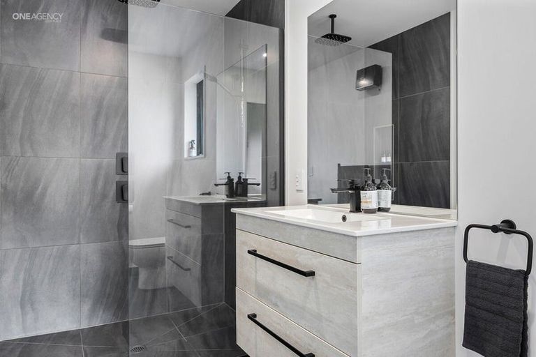 Photo of property in 71 Gladstone Road, Woodend, 7610