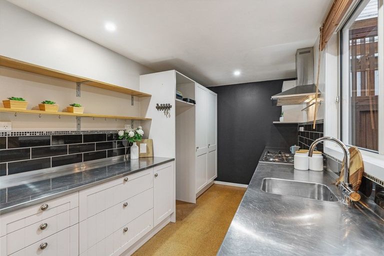 Photo of property in 21 Blackman Avenue, Sawyers Bay, Port Chalmers, 9023