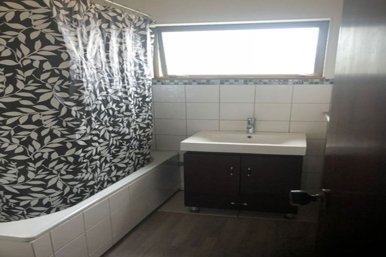 Photo of property in 97 Queen Street, North Dunedin, Dunedin, 9016