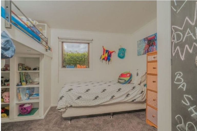 Photo of property in 10 Calvert Avenue, Mangere East, Auckland, 2024