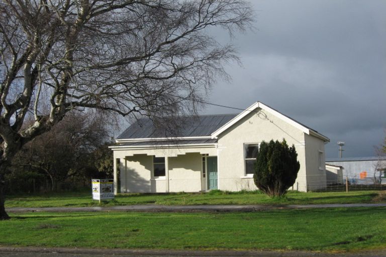 Photo of property in 82 Balaclava Street, Wyndham, 9831