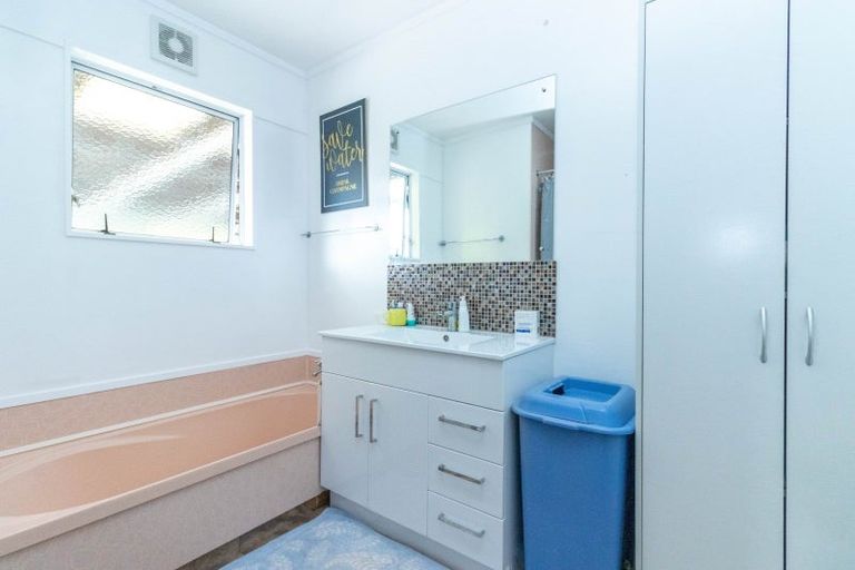 Photo of property in 35 Keepa Avenue, Paeroa, 3600