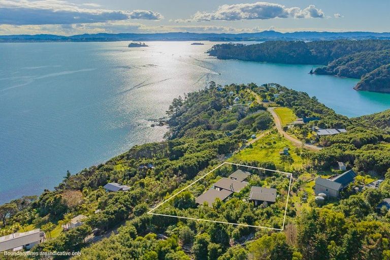 Photo of property in 3 Elizabeth Point Road, Kawau Island, 0920