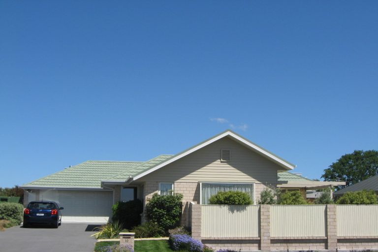 Photo of property in 12 Harrys Way, Redwood, Christchurch, 8051