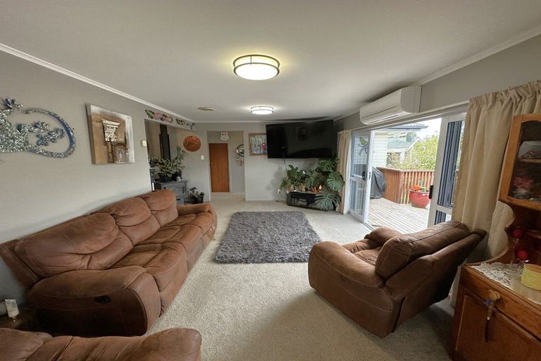 Photo of property in 9 Alloa Place, Tokoroa, 3420