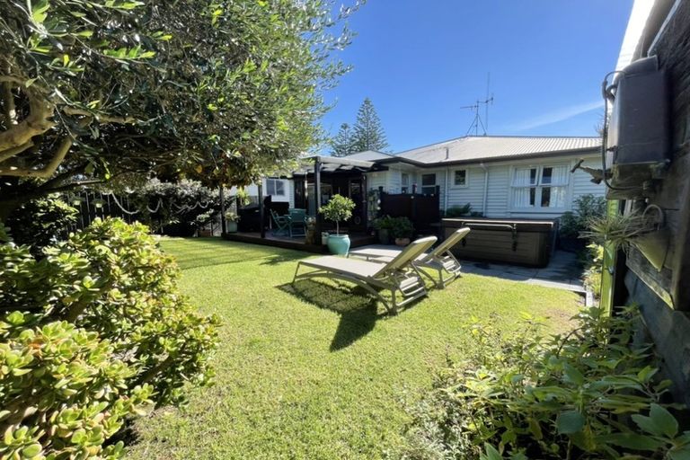 Photo of property in 164 Valley Road, Mount Maunganui, 3116