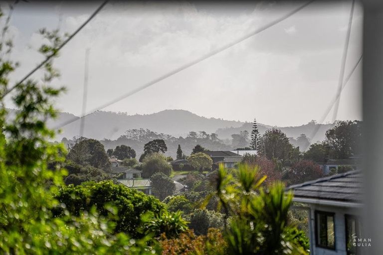 Photo of property in 131 Rosier Road, Glen Eden, Auckland, 0602