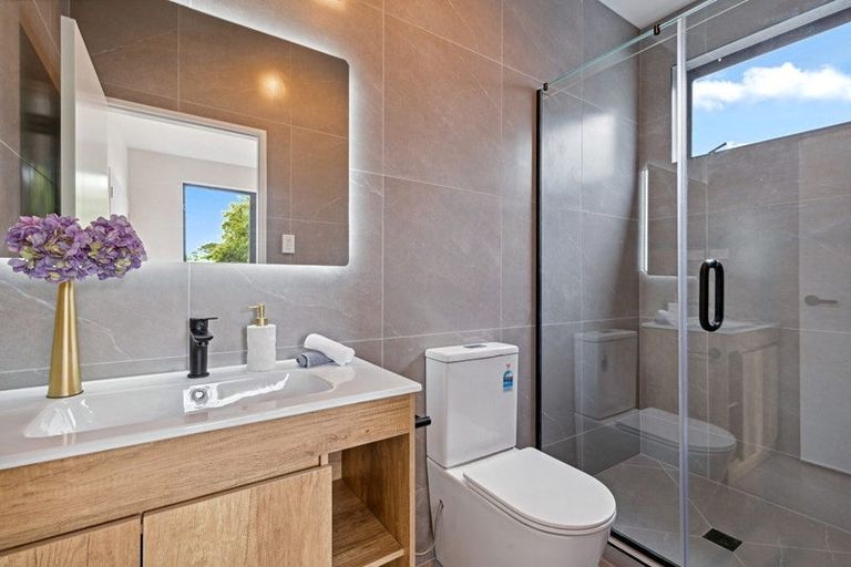 Photo of property in 1 Puhikawa Street, Massey, 0614