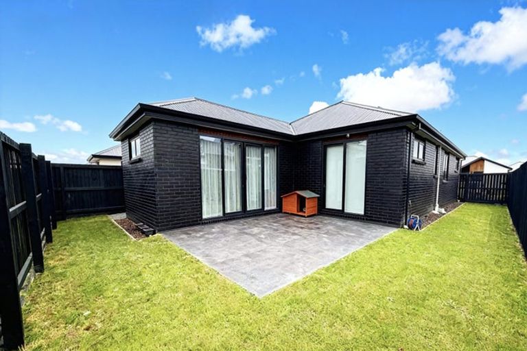 Photo of property in 73 Ashurst Crescent, Rolleston, 7615