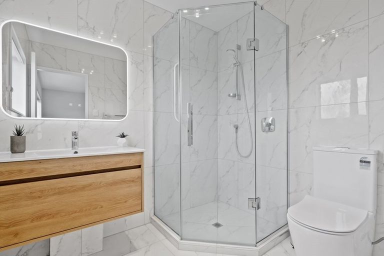 Photo of property in 13 Lisnoble Road, Flat Bush, Auckland, 2019