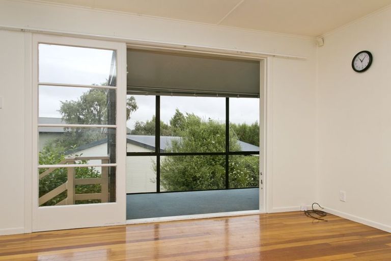 Photo of property in 1/24 Charles Crescent, Rainbow Point, Taupo, 3330