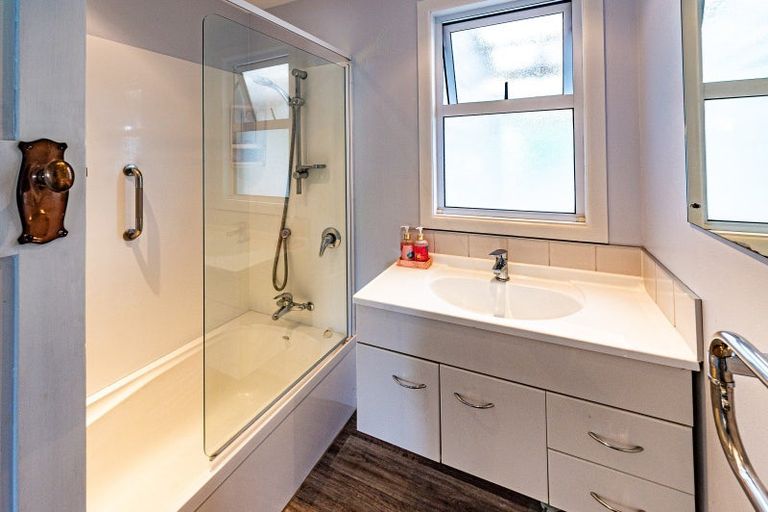 Photo of property in 69 Bignell Street, Gonville, Whanganui, 4501